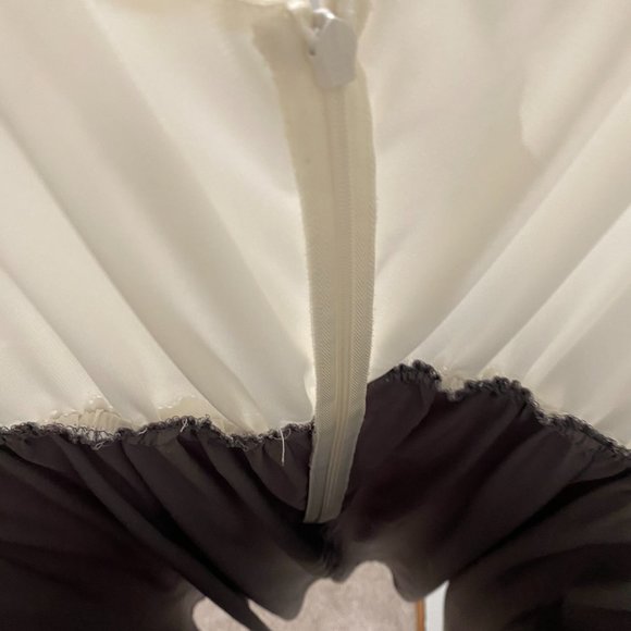 Monk & Lou Two Tone Silk Drummond Dress Medium - Picture 7 of 9